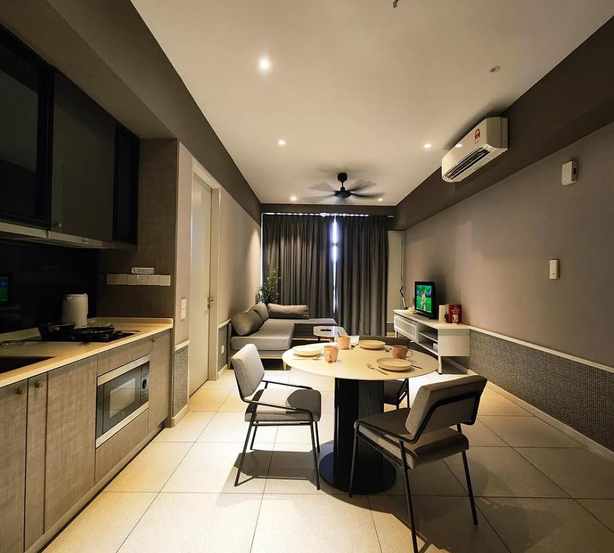 Millerz Square Suite By Define Suite Kuala Lumpur 0*,