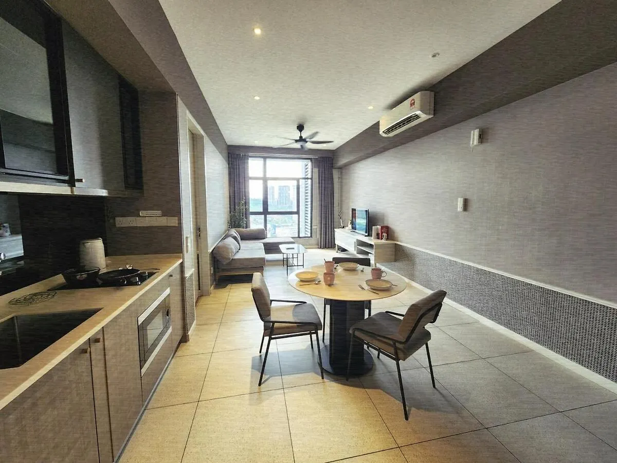 Millerz Square Suite By Define Suite Kuala Lumpur 0*,